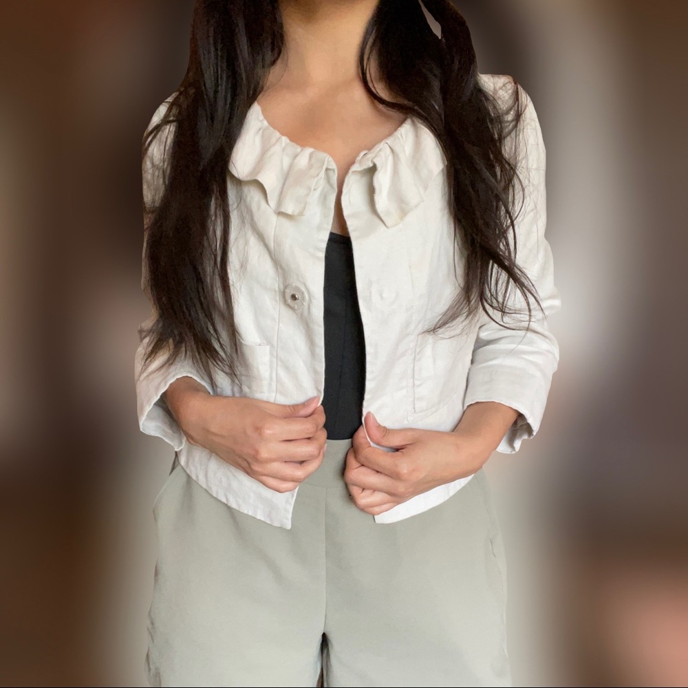 Linen Ruffle-Collared Blazer • Size Small